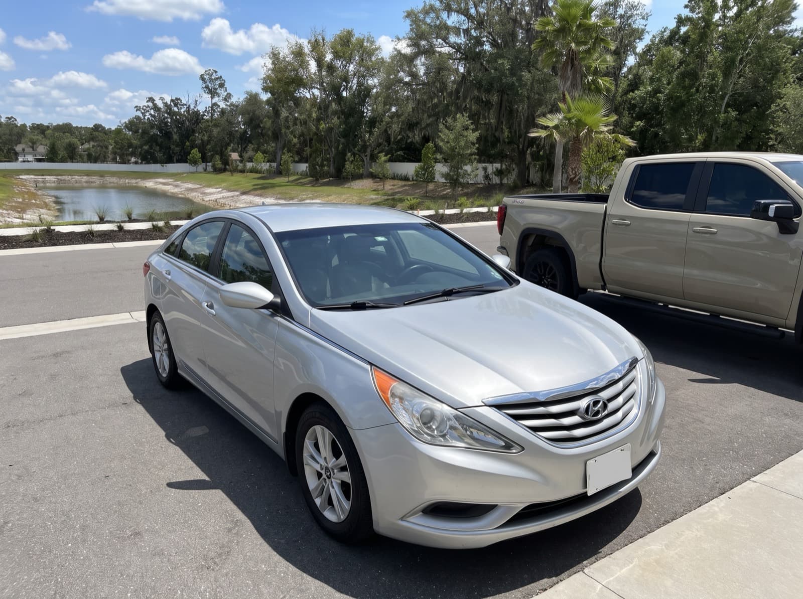 A completed Bang AutoGlass mobile windshield replacement in Wesley Chapel, Florida